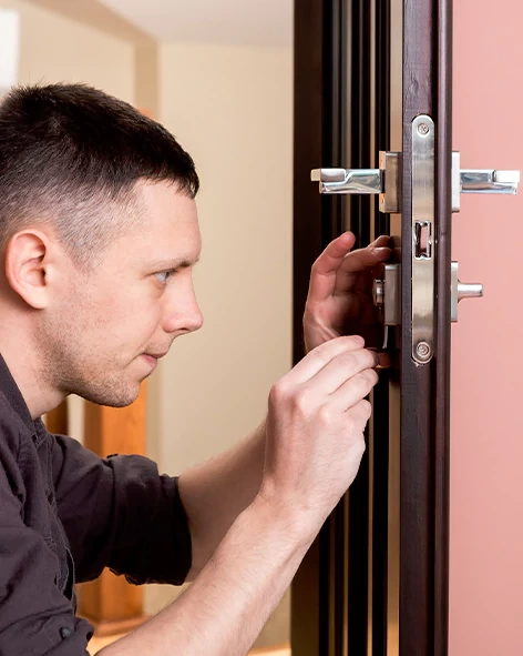 : Professional Locksmith For Commercial And Residential Locksmith Services in Sarasota, FL